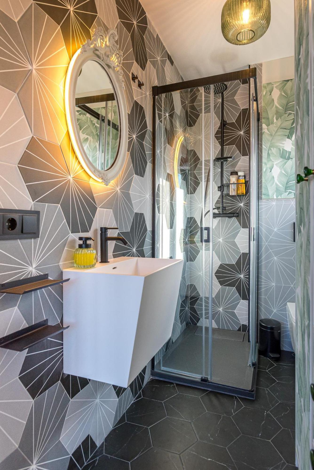 Regency Luxe Apartamento *